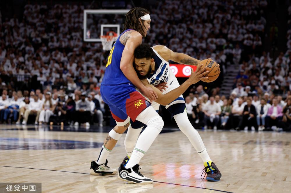 让我们仔细 让我们仔细