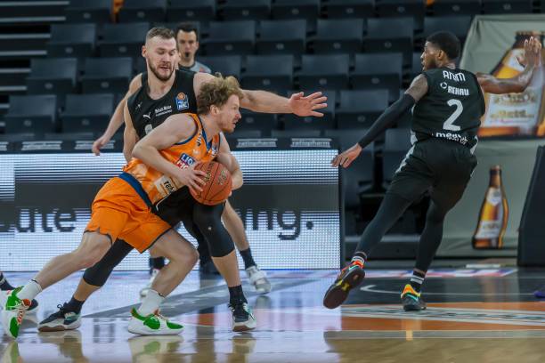 必须先守住 必须先守住