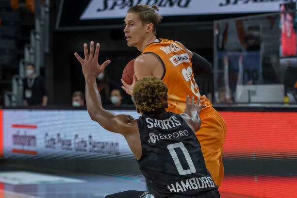 可能对各方 可能对各方